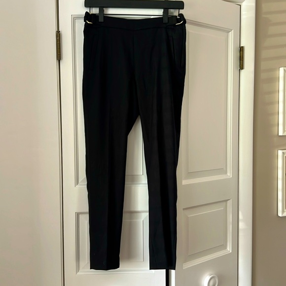 ✨H&M Linen-Blend Dress Pants • Size 4 • Black Trousers • Work /Business Casual✨ - Picture 1 of 2